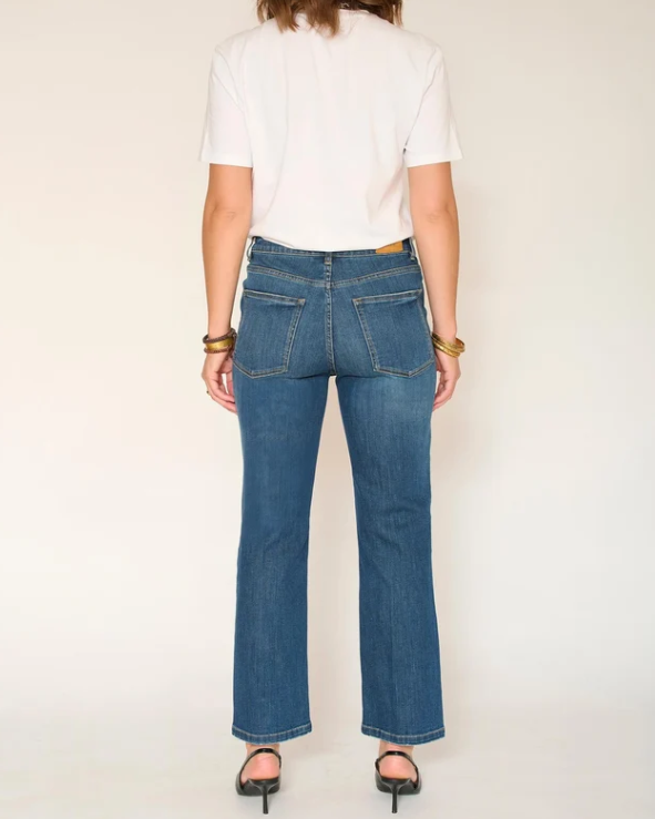 JEAN THE LINDA WILSON BLUE ARKANSAS WASH ~ MKT