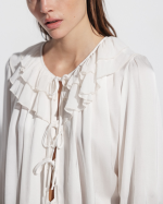 BLOUSE RIVER CHALK ~ PROJECT AJ117