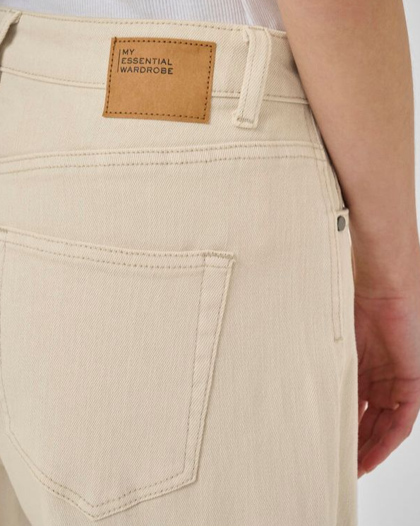 JEAN DANGO ~ MY ESSENTIAL WARDROBE