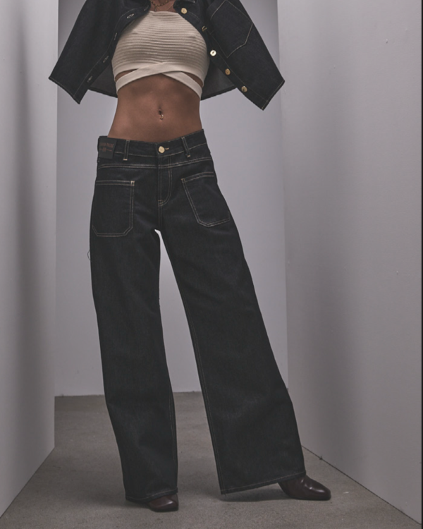 JEAN SYBILLE BLACK ~ CARAVAN PALLAS