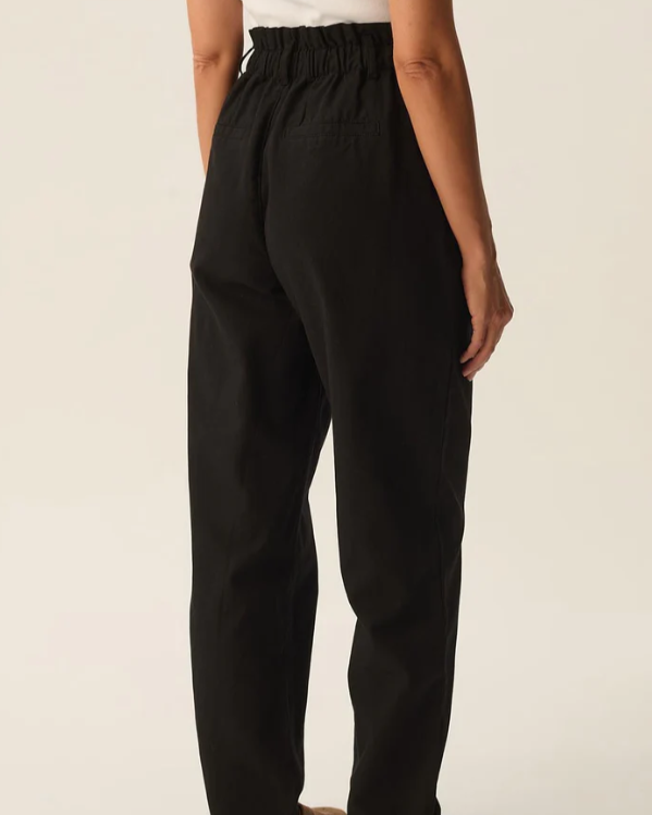 PANTALON SANTINO NOIR ~ DES PETITS HAUTS