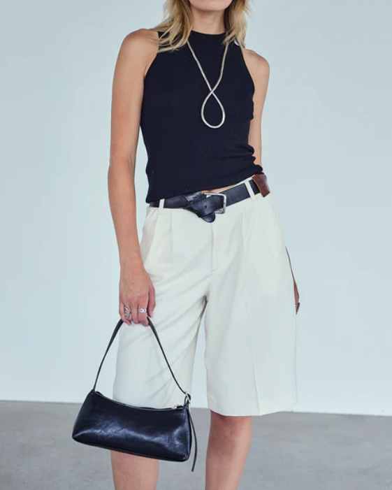 SHORT ALCYONE WHITE ~ CARAVAN PALLAS