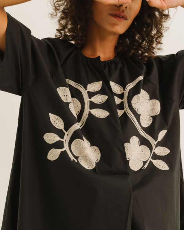 ROBE EPICE NOIR ~ TINSELS