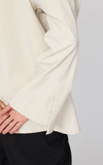 WAI WHITECAP GREY ~ TANTA RAIN