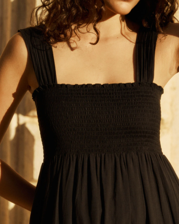 ROBE RON BLACK ~ PETITE MENDIGOTE