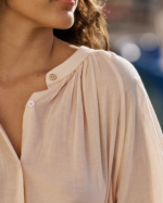 TOP TÉA POUDRÉ ~ PETITE MENDIGOTE