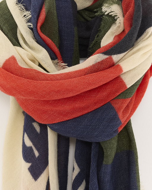 ÉCHARPE SOSE DISPLAY A ~ BELLEROSE