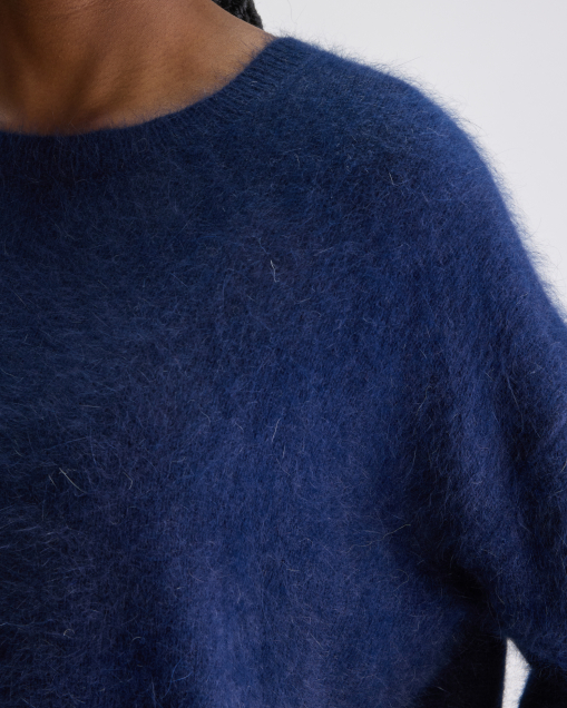 PULL DATUS NAVY ~ BELLEROSE