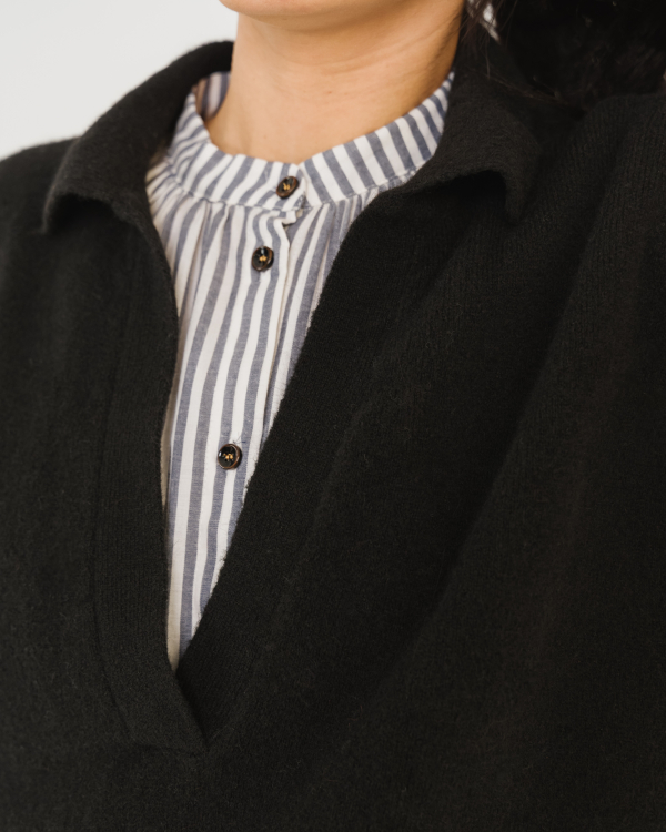 PULL UXUE NOIR ~ TINSELS